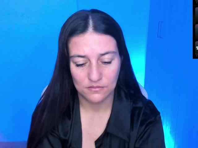 Saskyaajohnson webcam