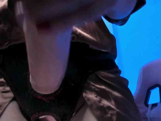 Saskyaajohnson webcam