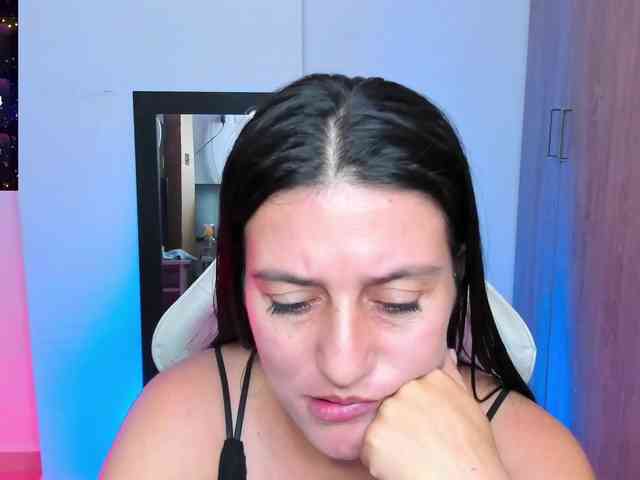 Saskyaajohnson webcam