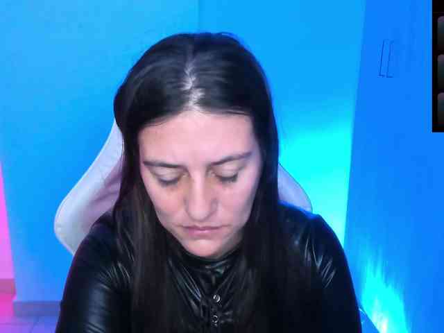 Saskyaajohnson webcam