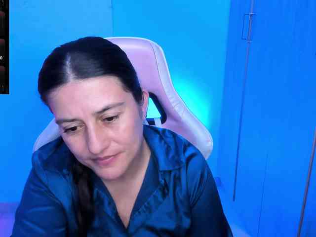 Saskyaajohnson webcam