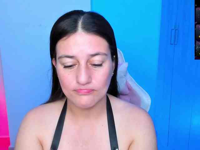 Saskyaajohnson webcam