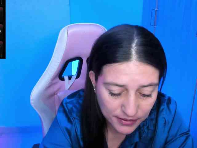 Saskyaajohnson webcam