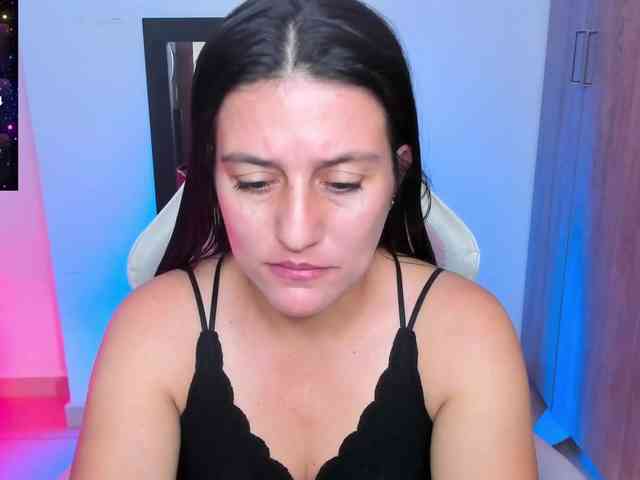 Saskyaajohnson webcam