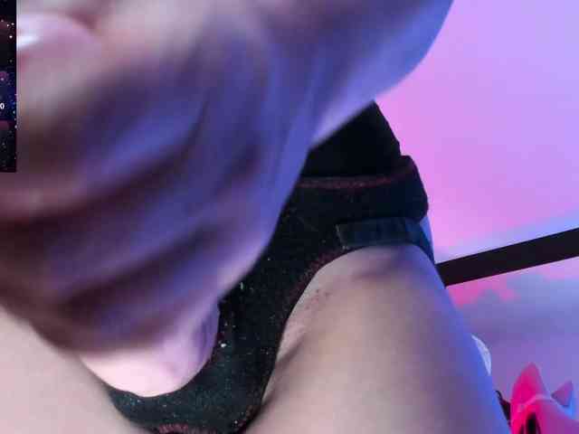 Saskyaajohnson webcam
