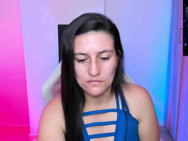 Saskyaajohnson webcam