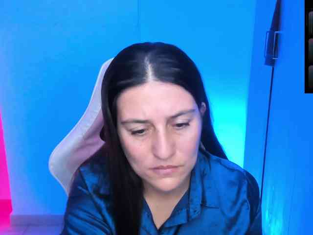 Saskyaajohnson webcam