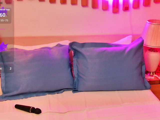 EllieGrant's BongaCams show and profile