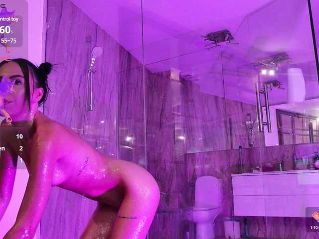 Sex chat gratuit in direct cu EllieGrant pe BongaCams