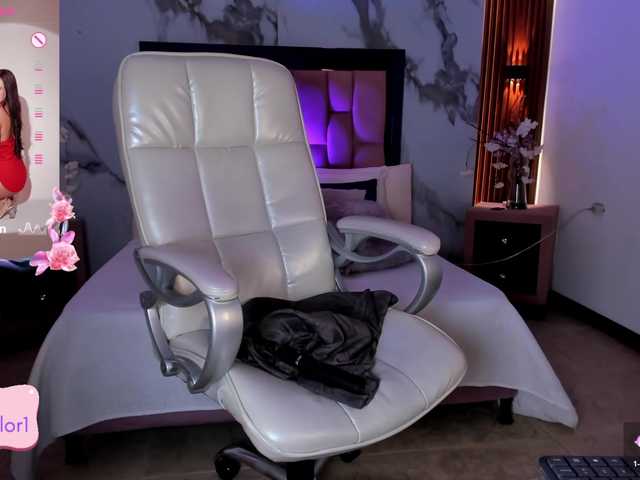 jeen-taylor1's BongaCams show and profile