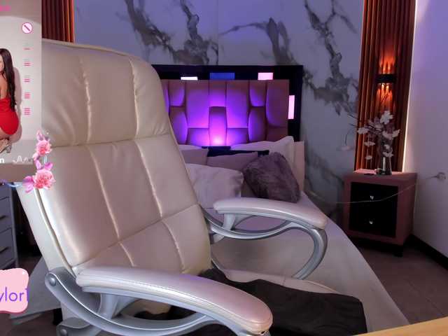 jeen-taylor1's BongaCams show and profile