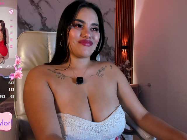 jeen-taylor1's BongaCams show and profile