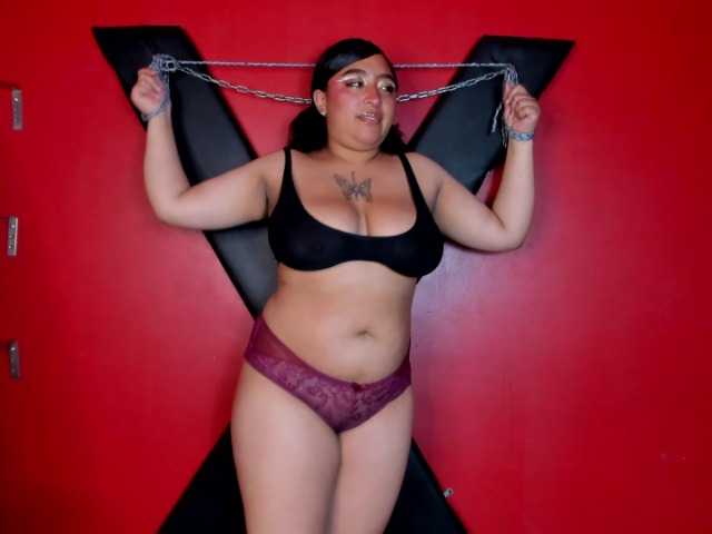 JacksonnScarlett's BongaCams show and profile