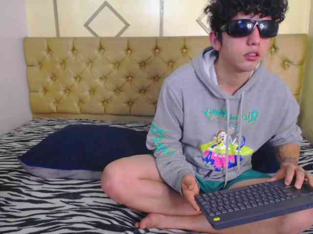 JacksonnScarlett webcam