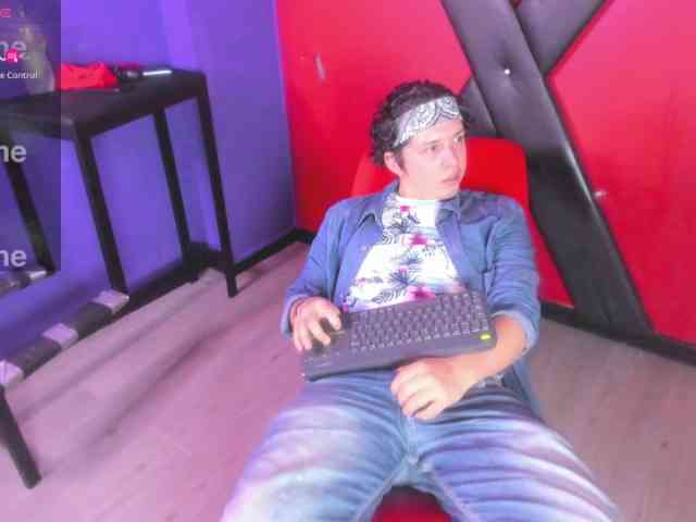 JacksonnScarlett webcam