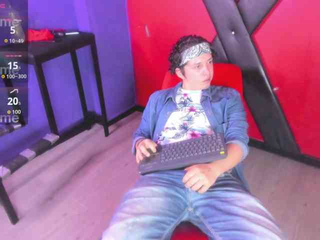 JacksonnScarlett webcam