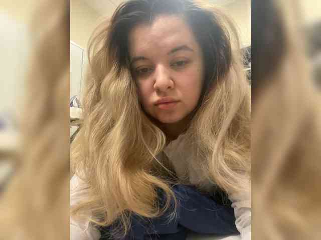 Lilya-Allan Live Webcam on BongaCams