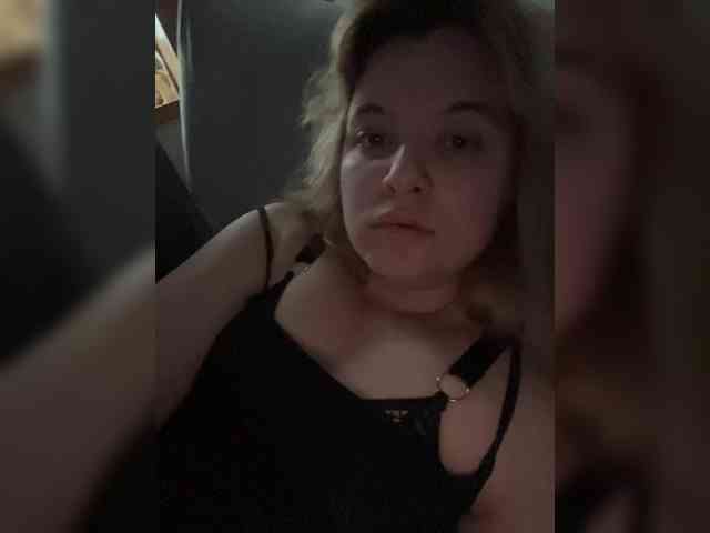 Lilya-Allan webcam