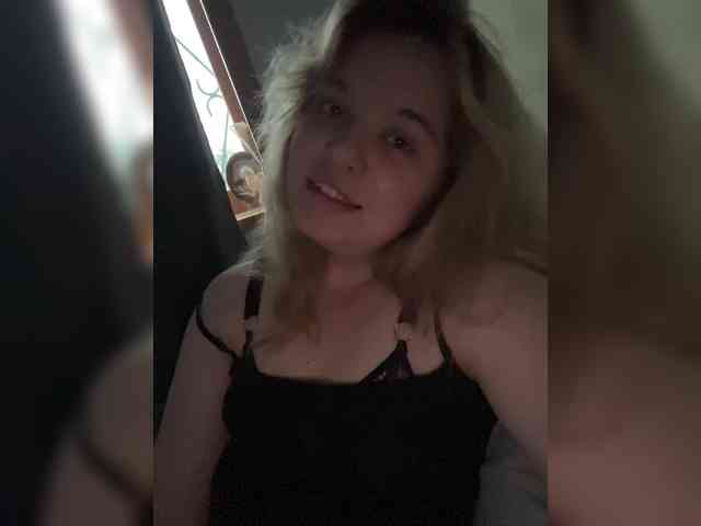 Lilya-Allan webcam