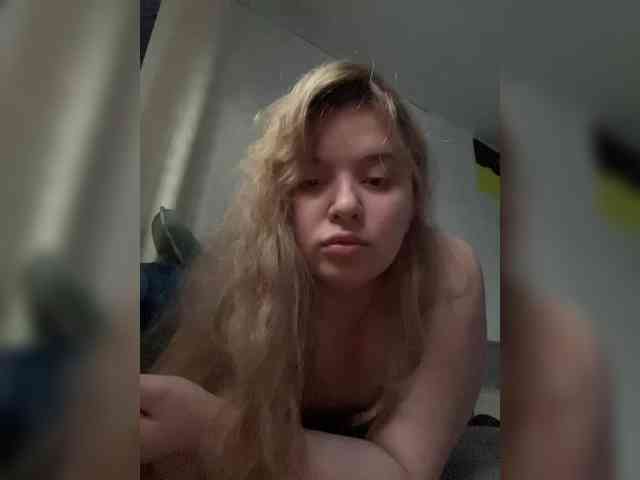 Lilya-Allan webcam