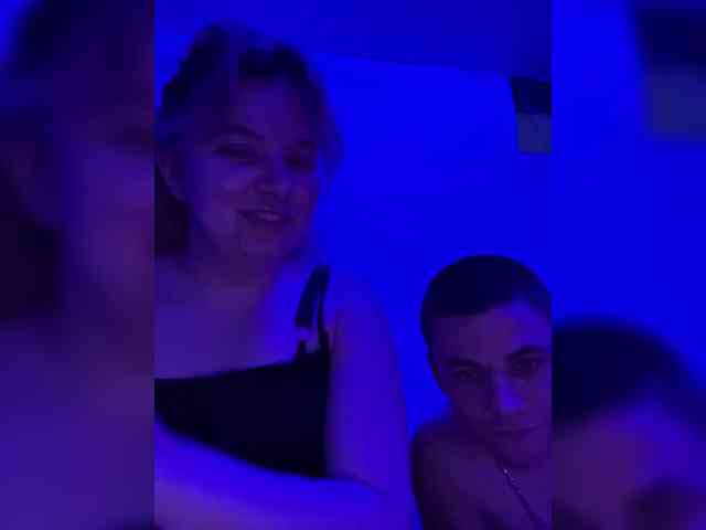 Lilya-Allan Live Webcam on BongaCams
