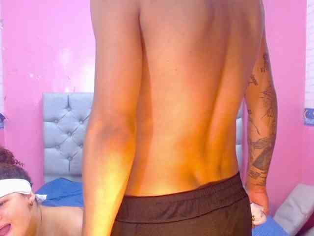 EmmaAndAlex webcam