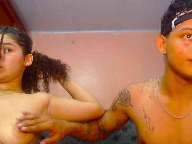 EmmaAndAlex webcam