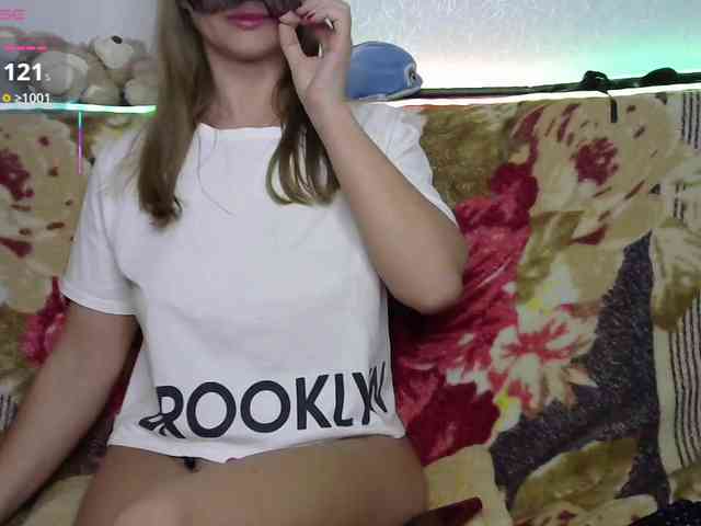 your-little-baby webcam