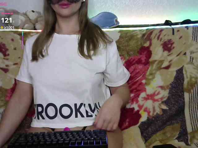 your-little-baby webcam