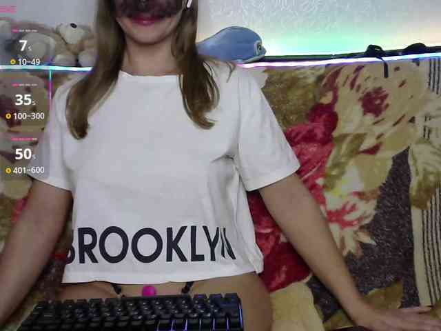 your-little-baby webcam