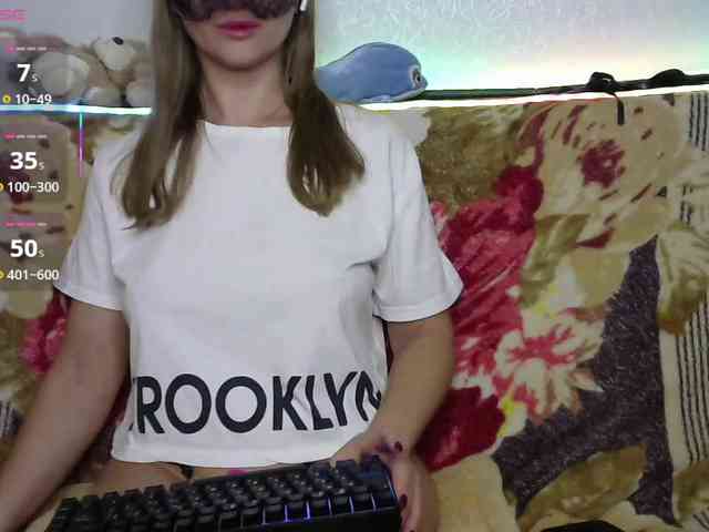 your-little-baby webcam