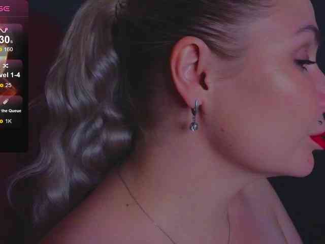 YourFunnyBlondiee YourFunnyBlondiee