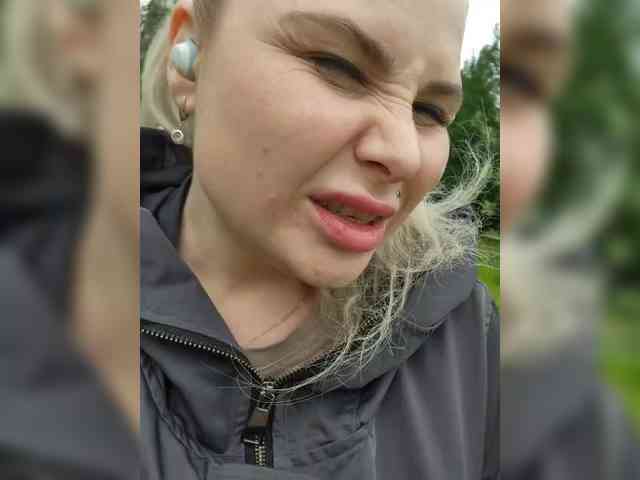 porno cam YourFunnyBlondiee