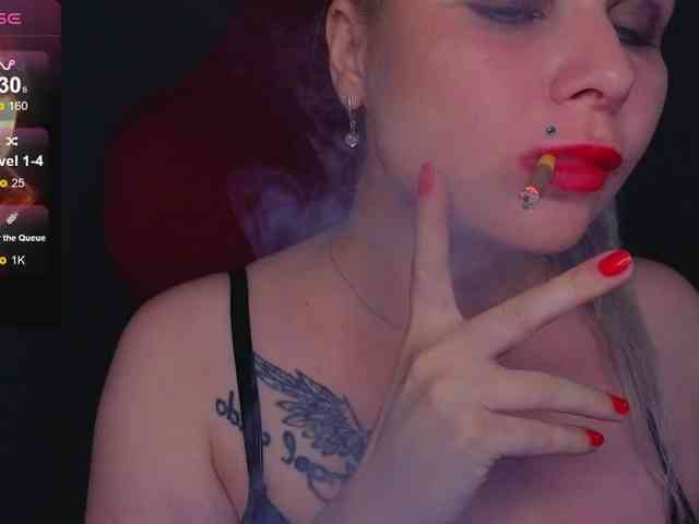 public webcam porn YourFunnyBlondiee