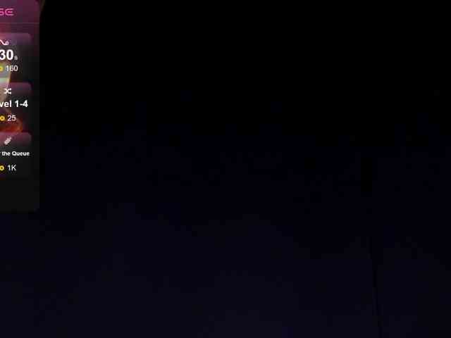 YourFunnyBlondiee webcam