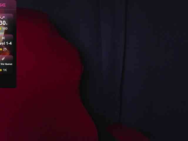 YourFunnyBlondiee webcam