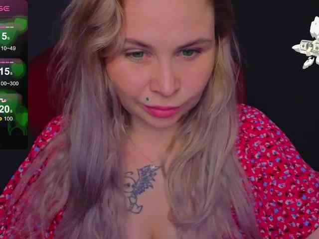 webcam striptease YourFunnyBlondiee