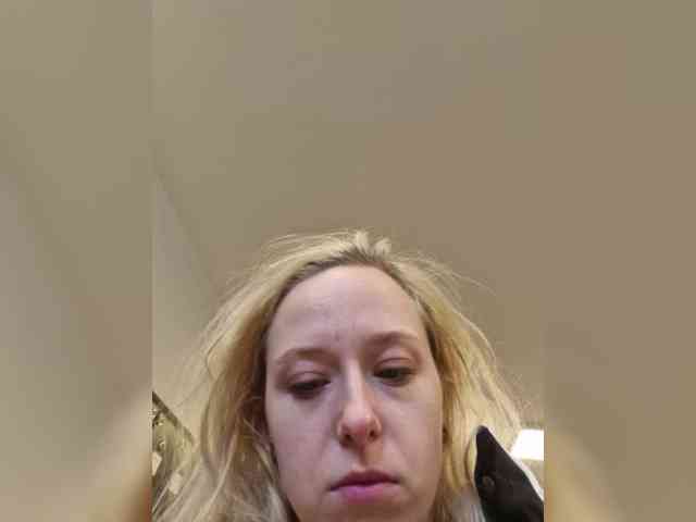 TrishaCute webcam