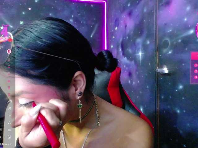Cristaldeleons webcam bongacams model stream image