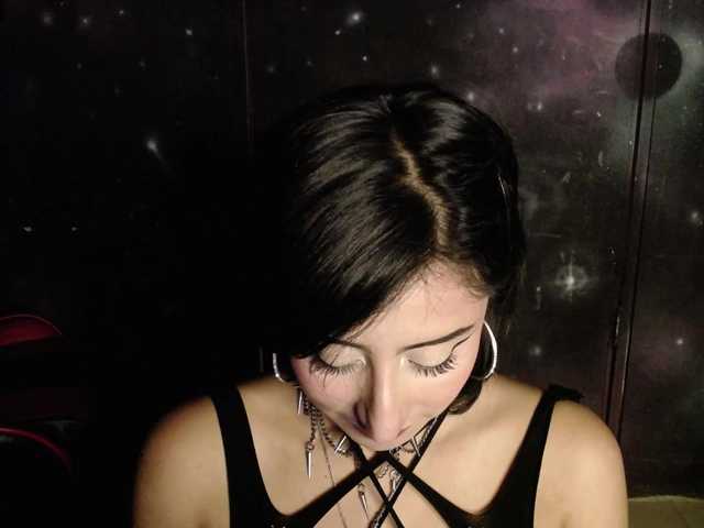  Cristaldeleons chat room
