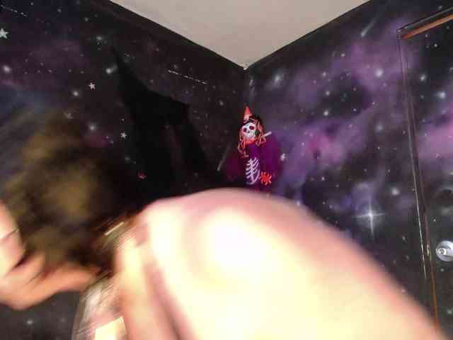 Cristaldeleons webcam