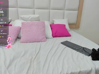 MiaBlake Porn Show