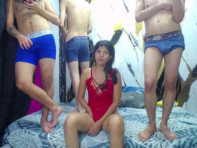 TheNewHotMarchGroup webcam
