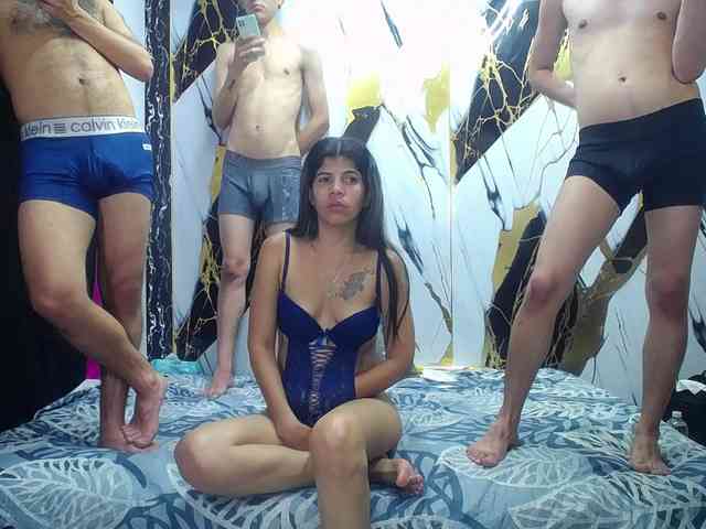 TheNewHotMarchGroup webcam