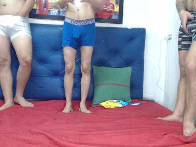 TheNewHotMarchGroup webcam