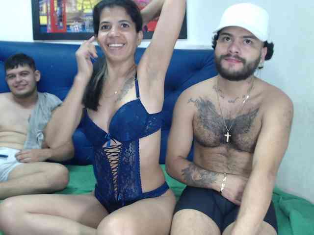 TheNewHotMarchGroup webcam