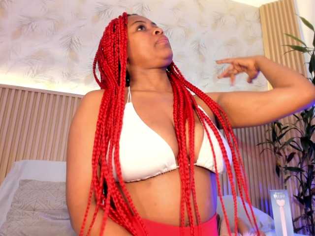 Ebonyyhot webcam bongacams model stream image