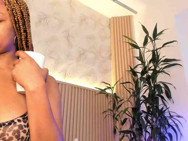 Ebonyyhot webcam