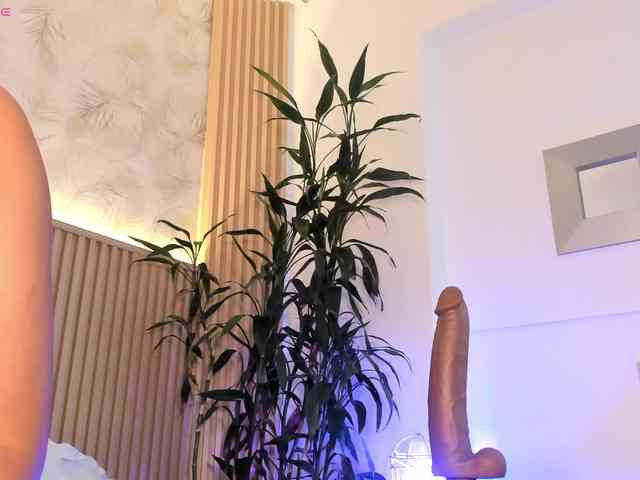 Ebonyyhot webcam