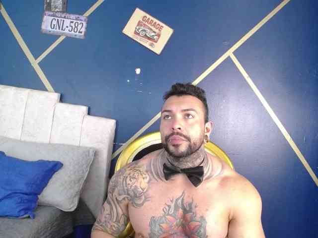 MuscleBigguy
